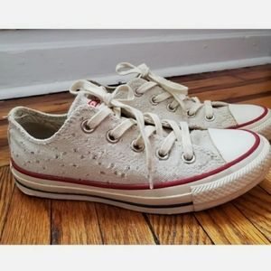 Women converse shoes size 5